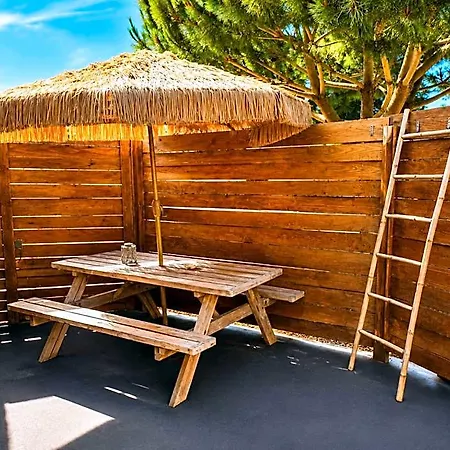Insolite Vue Sur Le Ciel Etoile , Cuisine, Salle D Eau, 2 , Proche Du Zoo De La Palmyre Les Mathes