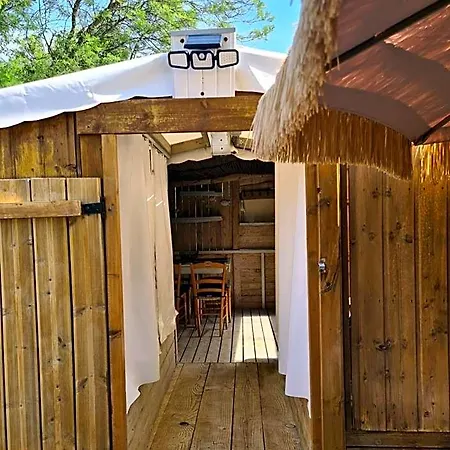 Insolite Vue Sur Le Ciel Etoile , Cuisine, Salle D Eau, 2 , Proche Du Zoo De La Palmyre Les Mathes